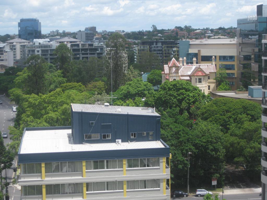 Fairthorpe Apartments Brisbane Exterior photo